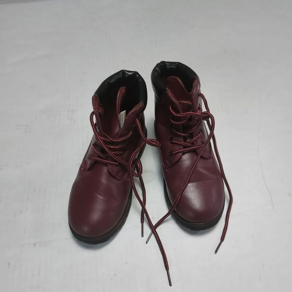 Official Supply Girls Boots Size 12 Toddler